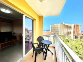 Estudio estandar piso alto con piscina en azotea, Wifi y vista bonita en Puerto de la Cruz